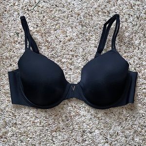 Victoria’s Secret bra